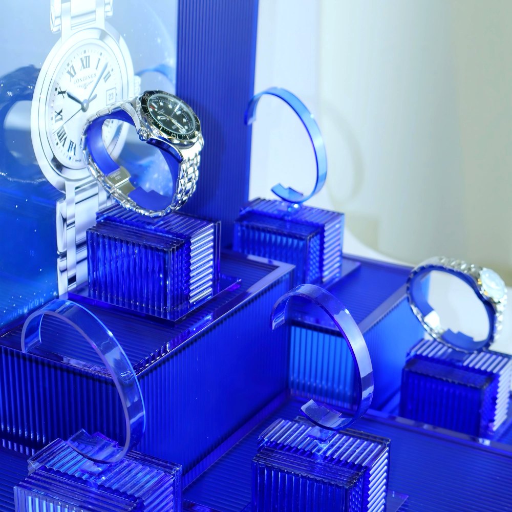 Luxury Multi-Tier Blue Acrylic Watch Display Stand