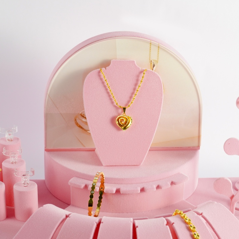 Elegant Pink Velvet Jewelry Display Stand Set Elegant Pink Velvet Jewelry Display Stand Set