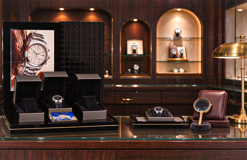 Présentoir de montres de luxe | Vitrine haut de gamme sur mesure